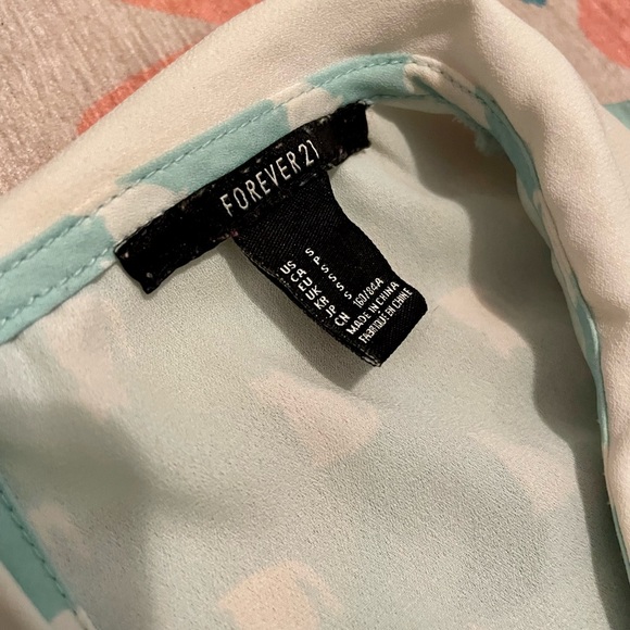 Cutest kitty cat print Peter Pan collar Forever 21 teal/sea foam and white top! - Picture 3 of 4